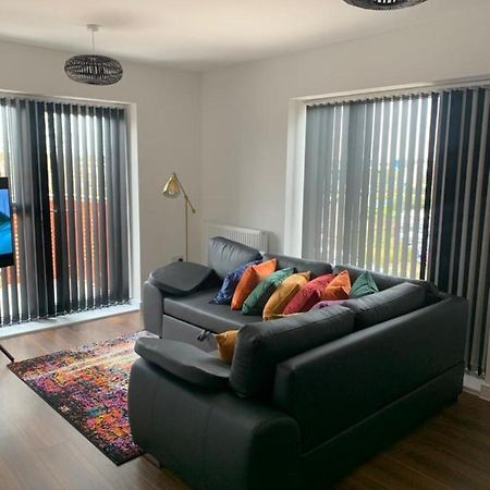 Lakeside 2 Bed Luxury Apartment No Parties No Events Early Check-In Late Check- Out Allowed West Thurrock Εξωτερικό φωτογραφία
