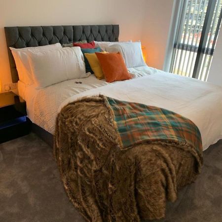 Lakeside 2 Bed Luxury Apartment No Parties No Events Early Check-In Late Check- Out Allowed West Thurrock Εξωτερικό φωτογραφία