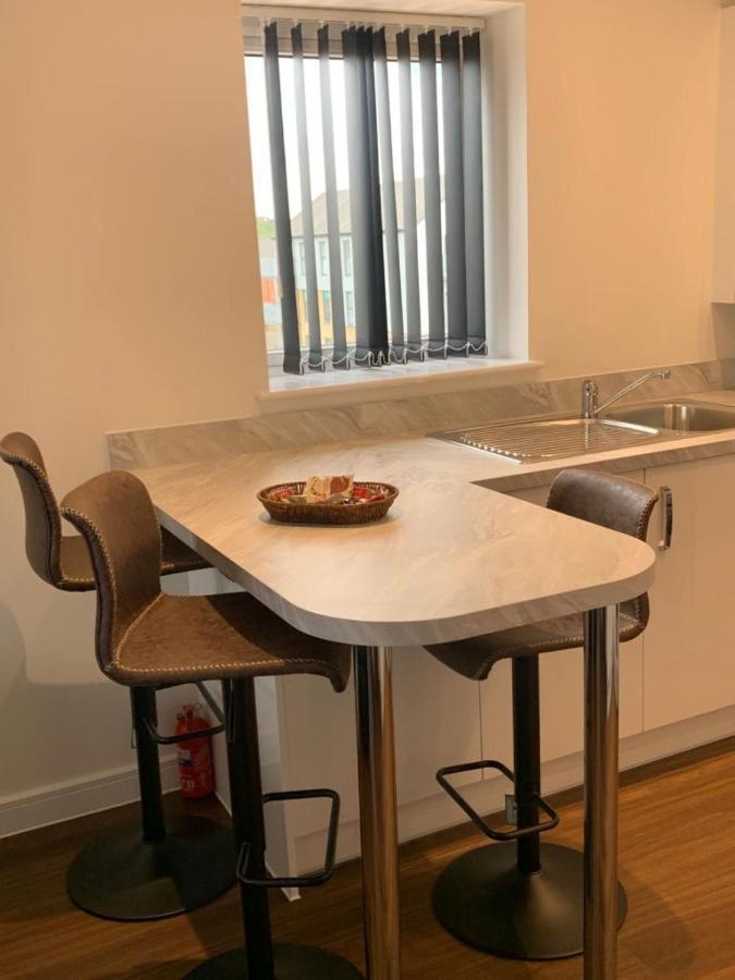 Lakeside 2 Bed Luxury Apartment No Parties No Events Early Check-In Late Check- Out Allowed West Thurrock Εξωτερικό φωτογραφία